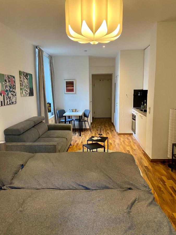 Zentrale Ferienwohnung Mit Balkon In Άαχεν Εξωτερικό φωτογραφία